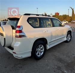 تۆیۆتا لاندكروزر پرادۆ